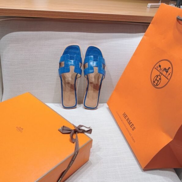 Hermes Oran Sandal - Summery Chic, Pre-Loved Luxury