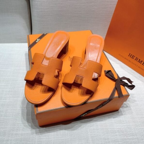 Hermes Oran Sandal: Chic Summer Style