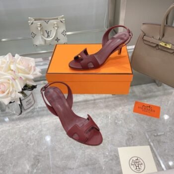 Hermes Classic Simple Sandal: Timeless Elegance for Every Occasion