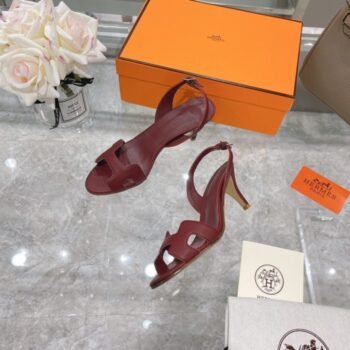 Hermes Classic Simple Sandal: Timeless Elegance for Every Occasion