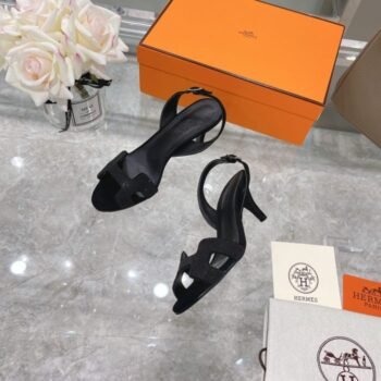 Hermes Classic Simple Sandal: Timeless Elegance