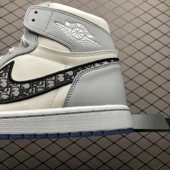 Dior x Air Jordan 1: Luxurious Legacy