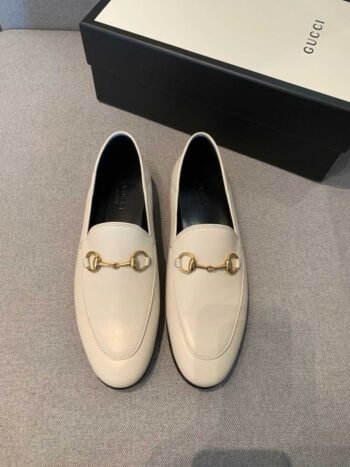 Gucci Flats: Chic & Comfortable