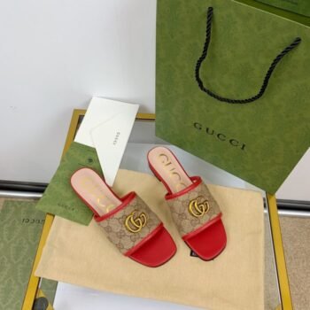 Gucci Slippers: Step Into Luxury