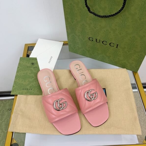 Gucci Slippers: Luxurious Comfort for Every Step