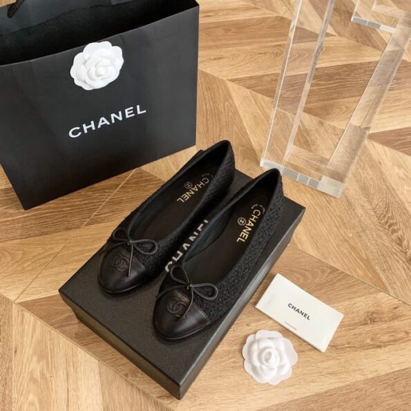 **Pre-Loved Chanel Flats - Size 3, Elegant Style**