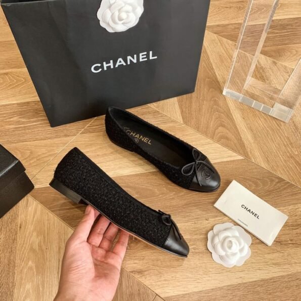 **Pre-Loved Chanel Flats - Size 3, Elegant Style**