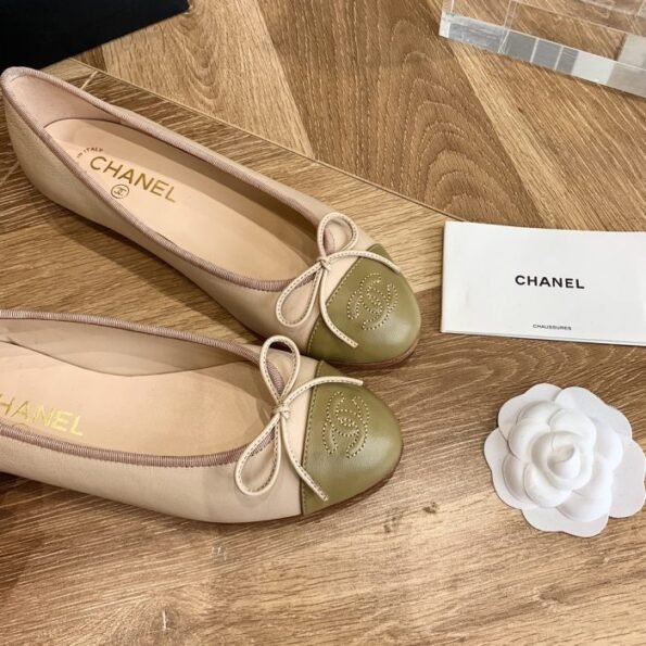 Pre-Loved Chanel Flats - Your Chic Everyday Step