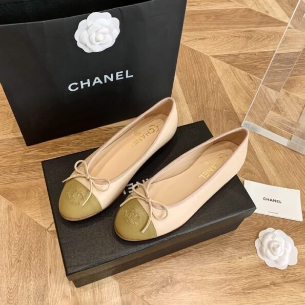 Pre-Loved Chanel Flats - Your Chic Everyday Step