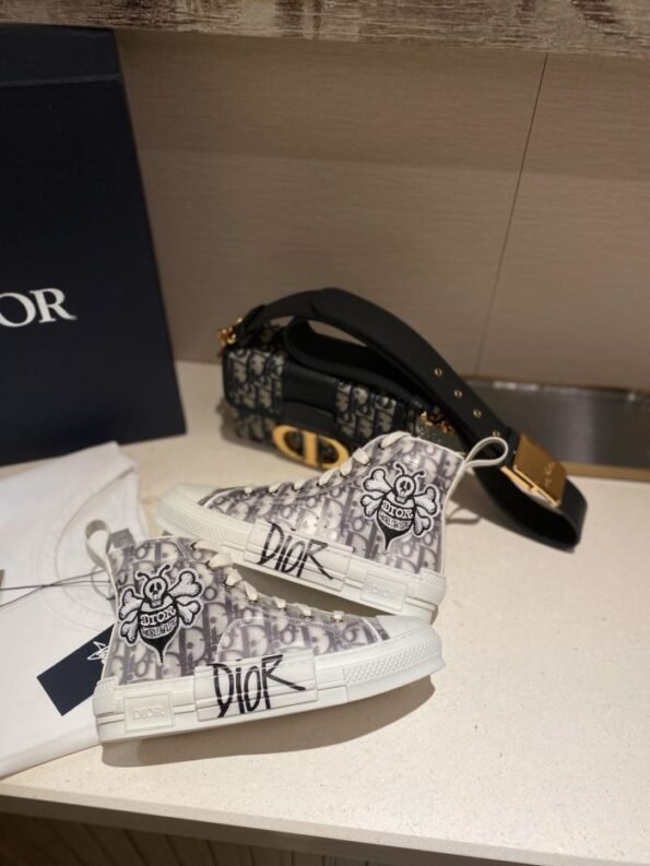 Dior Sneakers - 25% Off, Limited Time Only!