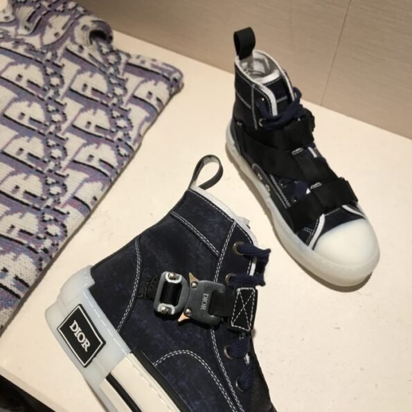 Dior Sneakers (Size 39) - Pre-Loved Luxury