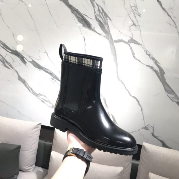 Dior Boots: Chic & Stylish, 16 Returns - Own Your Look!