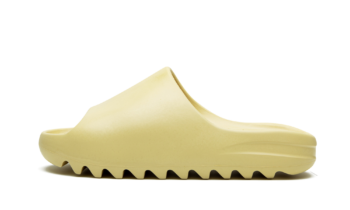 YEEZY Slide Desert Sand