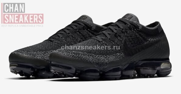 Nike Air Vapormax Triple Black